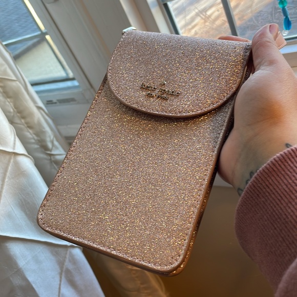 Kate Spade Joeley North south rose gold glitter phone cross body bag purse - Picture 8 of 8